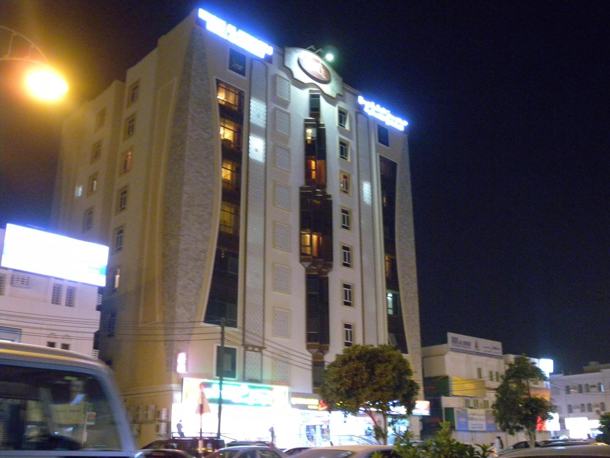 Husin Al Khaleej 3*